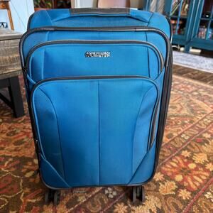 American Tourister Luggage Phenom Softside Large Checked Spinner Suitcase - Blue
